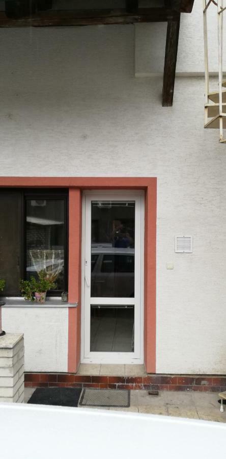 Ubytovani Dagmar Podivin Exterior foto